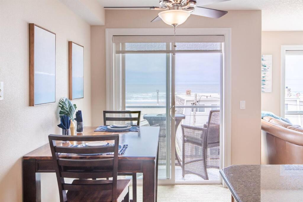 Rockaway Oceanview Condo,steps To The & Downtown,w&d, Wifi