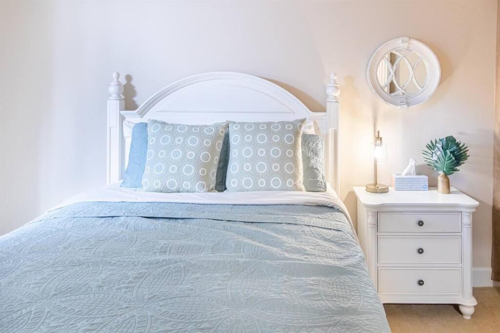 Rockaway Oceanview Condo,steps To The & Downtown,w&d, Wifi * Rockaway Beach
